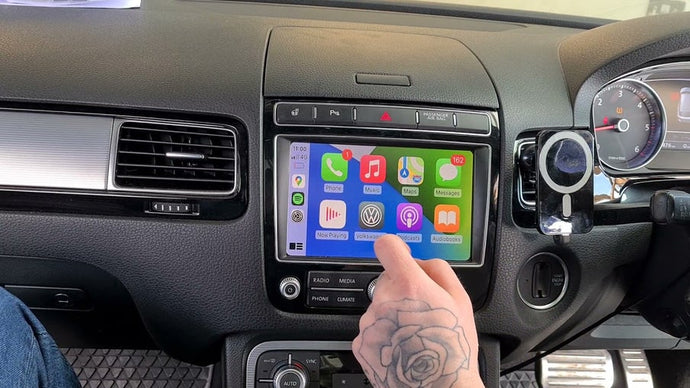 Wie installiere ich Carplay in meinem Touareg?