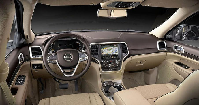 Apple Carplay in einem Jeep Commander installieren